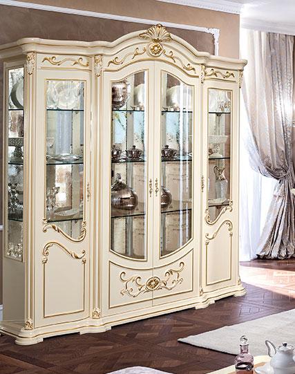 Витрина "Латифа"